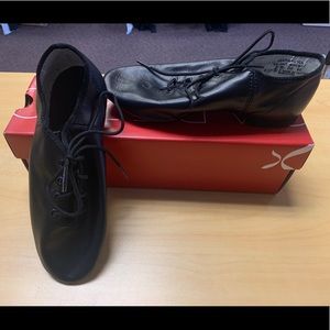 Capezio Lace-up Oxford Jazz Shoes
